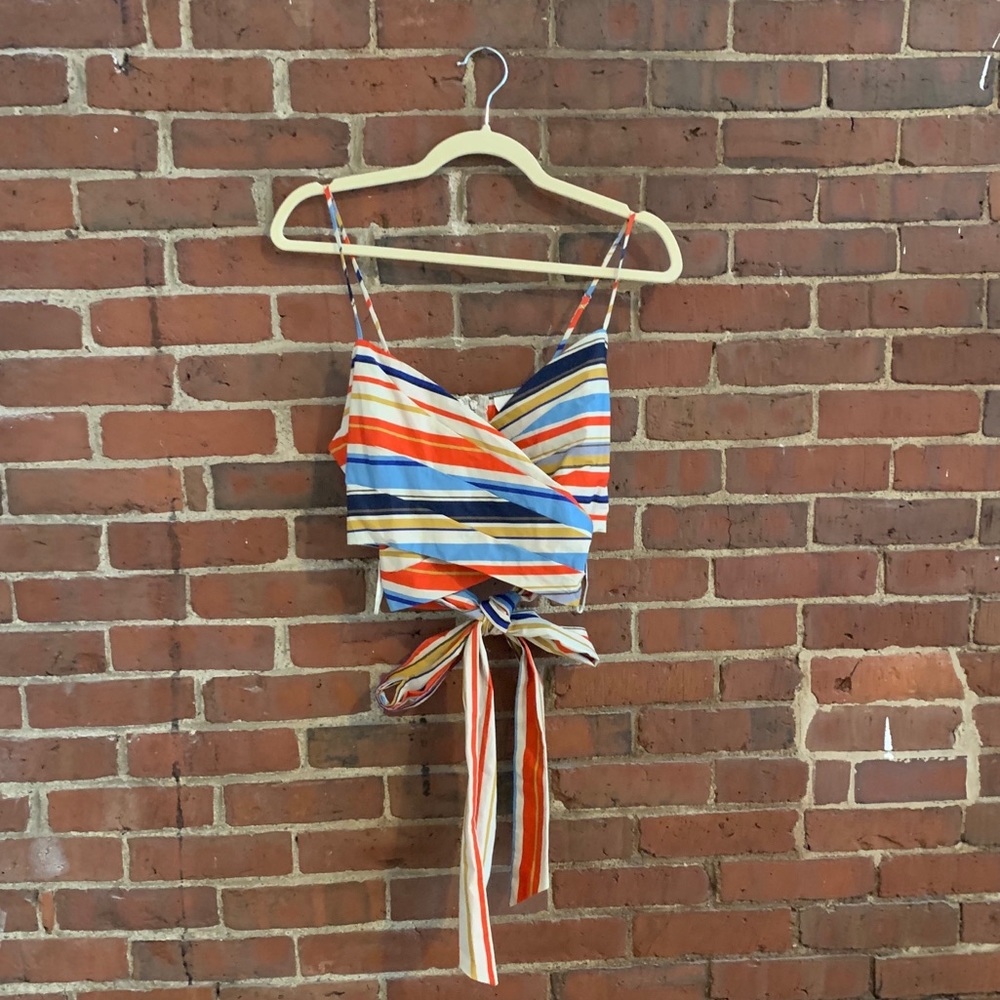 Astr the label tie back wrap top